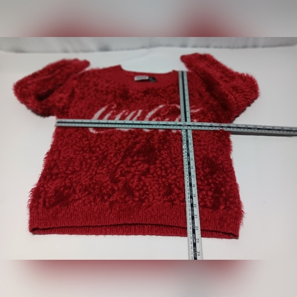Coca-Cola Round neck pull over sweater. Ladies size M - Picture 3 of 8